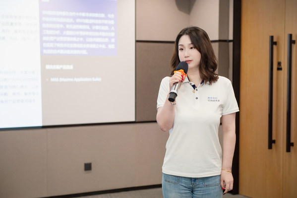 IBM大中華區(qū)車(chē)庫(kù)創(chuàng)新體驗(yàn)中心華北和華西區(qū)高級(jí)經(jīng)理 張珣