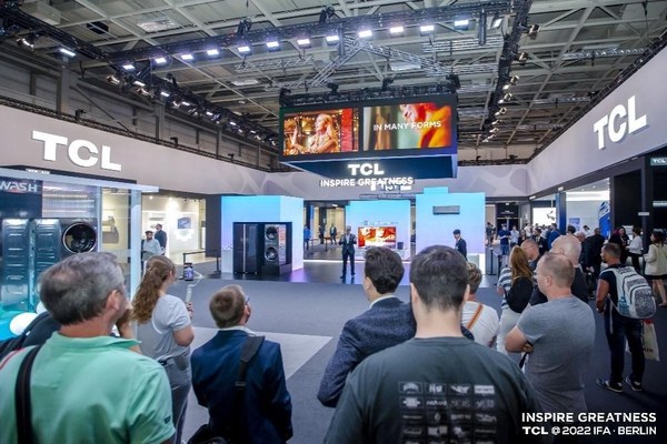 TCL電子(1070.HK)全球最大Mini LED智屏震撼IFA 2022