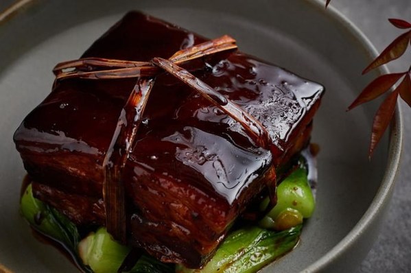 中秋佳節(jié)相聚桂滿隴，享月餅“福禮”，月滿情也滿