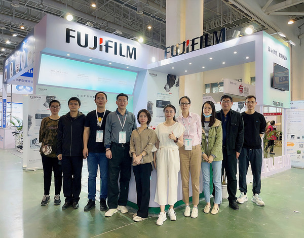 富士膠片（中國）體外診斷事業(yè)部動(dòng)物醫(yī)療部團(tuán)隊(duì)