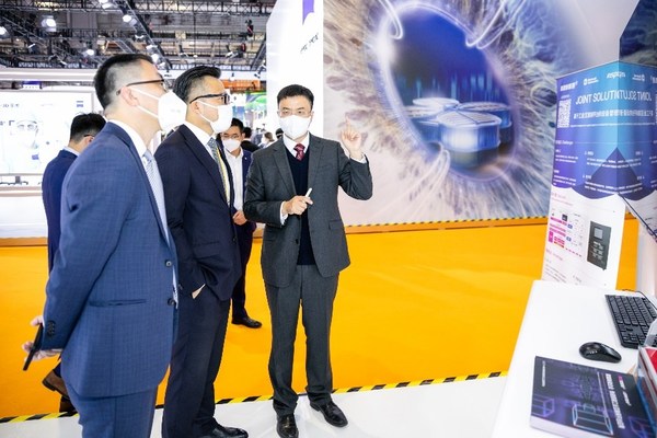 浪潮信息攜手展灣科技亮相進(jìn)博會(huì):每個(gè)工廠都能自建工業(yè)互聯(lián)網(wǎng)平臺(tái)