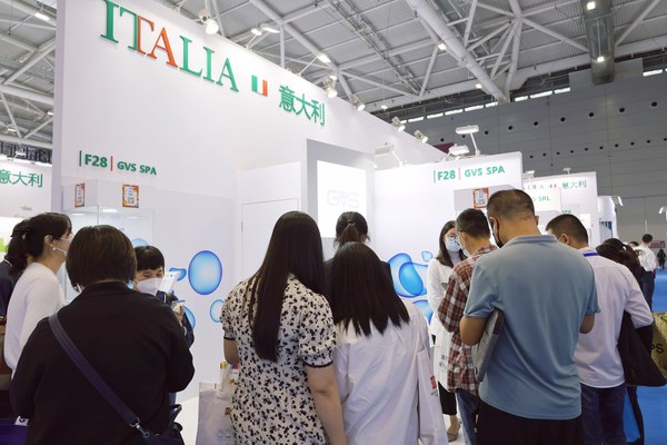 意大利國家展團(tuán)亮相第86屆中國國際醫(yī)療器械博覽會(huì)