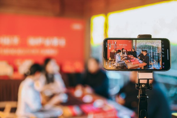 本次活動(dòng)在新福建App、抖音等平臺(tái)同步直播，吸引了超過22萬人在線觀看和互動(dòng)