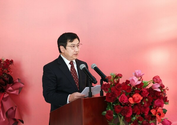 信華信技術股份有限公司  董事長 劉軍