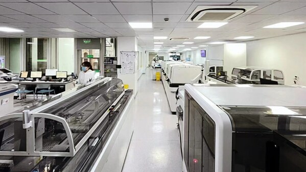 TAT時(shí)間縮短15%，西門(mén)子醫(yī)療助力南京鼓樓醫(yī)院核醫(yī)學(xué)科實(shí)驗(yàn)室打造數(shù)字標(biāo)桿