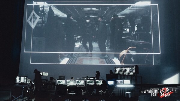 《流浪地球2》，藝卓精準(zhǔn)還原，始終如一的專業(yè)級 HDR 視覺體驗