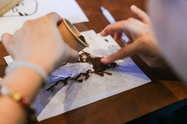 圖3 咖啡渣沙畫WanVita 圖3 咖啡渣沙畫WanVita