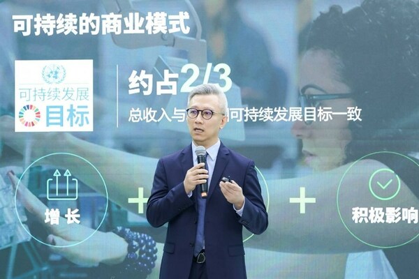 英國豪邁集團執(zhí)行董事會成員、亞太區(qū)董事長兼總裁王春文先生發(fā)表致辭