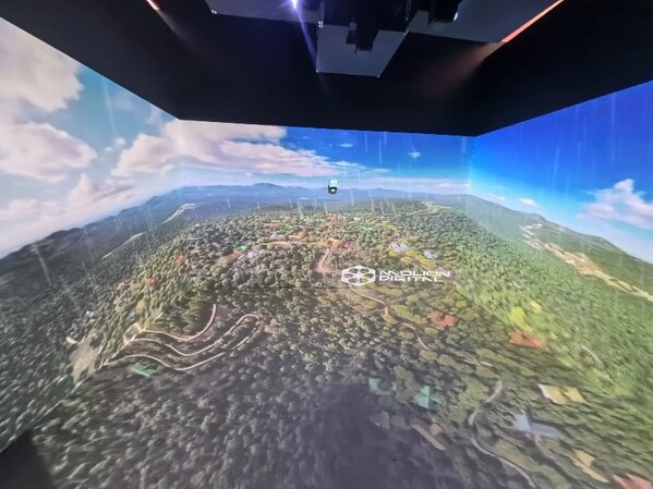 富士膠片再登北京InfoComm 超短焦投影機(jī)傾力呈現(xiàn)沉浸式光影現(xiàn)場(chǎng)