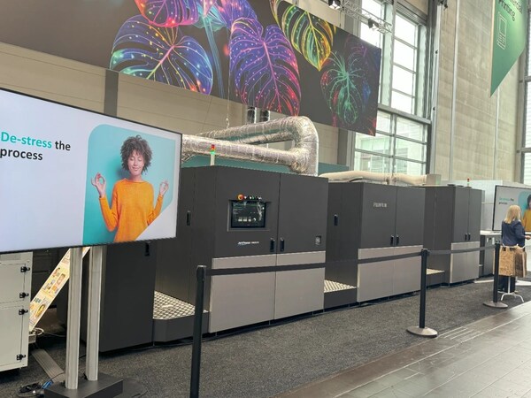 連續(xù)紙噴墨數(shù)字印刷機(jī)Jet Press 1160CFG