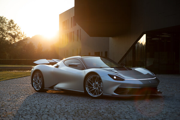 捷克共和國el Automobili Pininfarina Battista 3