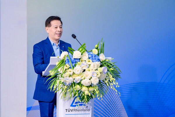TÜV萊茵大中華區(qū)總裁兼首席執(zhí)行官汪如順致辭 TÜV萊茵大中華區(qū)總裁兼首席執(zhí)行官汪如順致辭