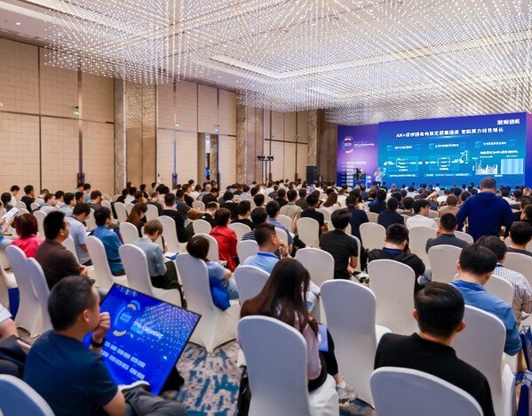 顯著提升萬卡GPU訓(xùn)練性能，浪潮信息X400榮獲