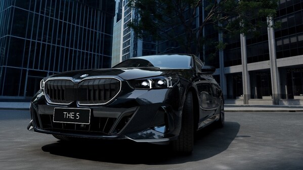 全新BMW 530i 全新BMW 530i