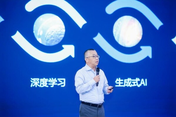 英特爾中國軟件技術(shù)合作伙伴事業(yè)部總經(jīng)理 唐炯 英特爾中國軟件技術(shù)合作伙伴事業(yè)部總經(jīng)理 唐炯