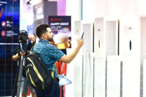 美的工業(yè)技術旗下科陸、合康攜手亮相RE+ 2024