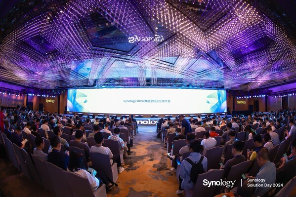 專為全平臺備份而生，群暉專注強韌數(shù)據(jù)安全，聚焦應(yīng)用一體化未來