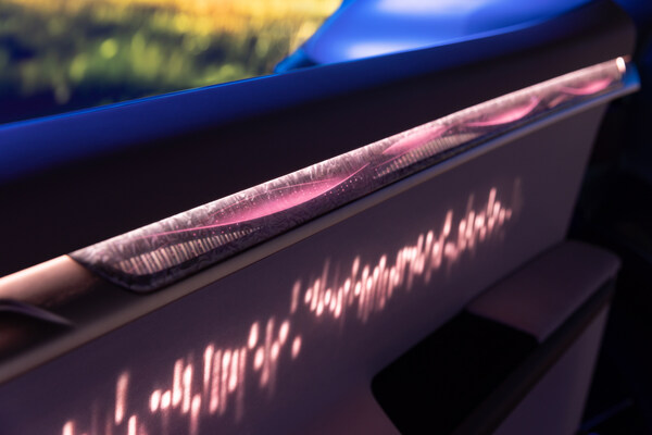 延鋒發(fā)布XiM25智能座艙，以創(chuàng)新技術(shù)觸動(dòng)Z世代