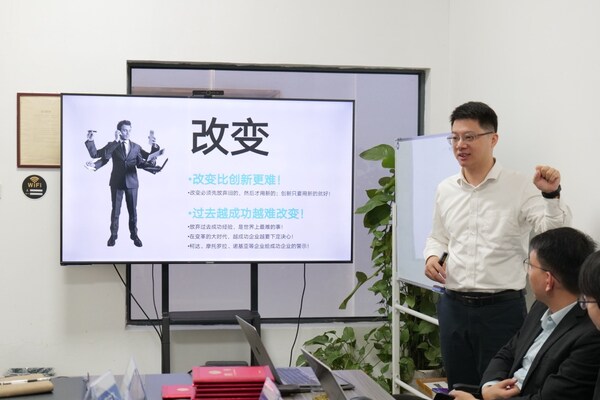 裕正電子X中之杰智能|以德沃克OBF智能工廠驅(qū)動智造創(chuàng)新