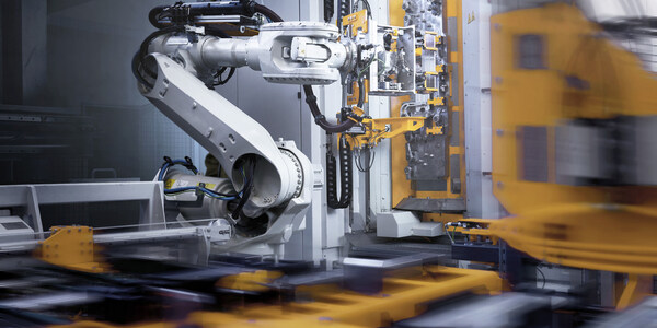 IBM 專家觀點:IBM 企業(yè)級 AI 為跨國制造業(yè)智能化注入新動力