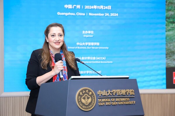 ACCA全球會(huì)長(zhǎng)麥安盈(Ayla Majid)發(fā)表主題演講 ACCA全球會(huì)長(zhǎng)麥安盈(Ayla Majid)發(fā)表主題演講