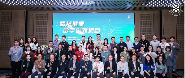 【合影】 【合影】