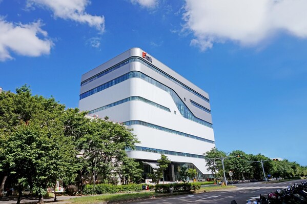 全球電子紙領(lǐng)導(dǎo)廠商E Ink元太科技宣布，與美國麻省理工學(xué)院（MIT）旗下的MIT Solve倡議展開合作，推動技術(shù)創(chuàng)新以解決全球面臨的挑戰(zhàn)。