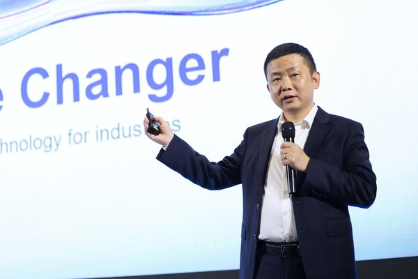 James Tan Shijie, Vice President of Solution Sales, Asia Pacific Cloud James Tan Shijie, Vice President of Solution Sales, Asia Pacific Cloud