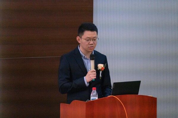 上海市集成電路行業(yè)協(xié)會(huì)副秘書長(zhǎng) 石建賓