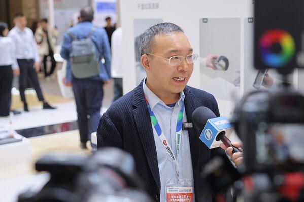 HIZERO CEO李開玖接受媒體采訪 HIZERO CEO李開玖接受媒體采訪