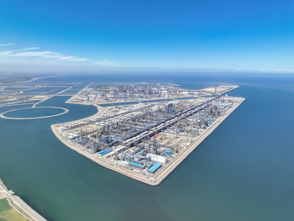 （圖片來源：南山集團(tuán)官網(wǎng)）裕龍石化煉化一體化項目