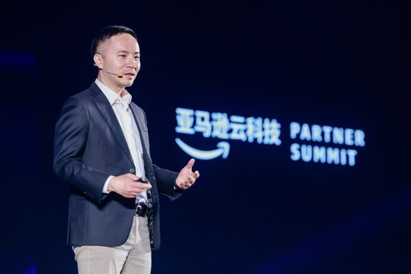 亞馬遜云科技大中華區(qū)合作伙伴及初創(chuàng)計劃總經(jīng)理蘇小龍 亞馬遜云科技大中華區(qū)合作伙伴及初創(chuàng)計劃總經(jīng)理蘇小龍