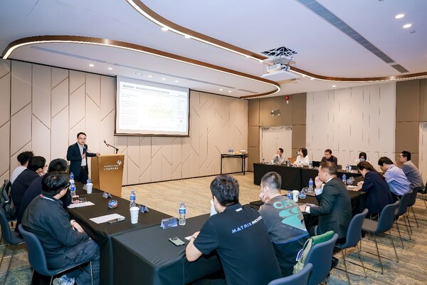 圓桌對話環(huán)節(jié)討論熱烈