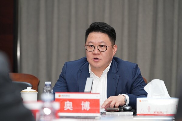 蒙泰集團(tuán)副董事長(zhǎng)、執(zhí)行總裁、管理提升與數(shù)字化轉(zhuǎn)型委員會(huì)主任奧博發(fā)言