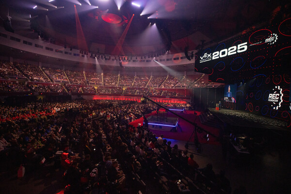 2025 VEX 世錦賽圓滿落幕：全球青少年工程師巔峰對決，中國賽隊再創(chuàng)輝煌