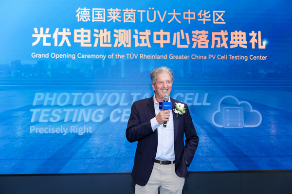 “太陽能之父”馬丁?格林教授 “太陽能之父”馬丁?格林教授