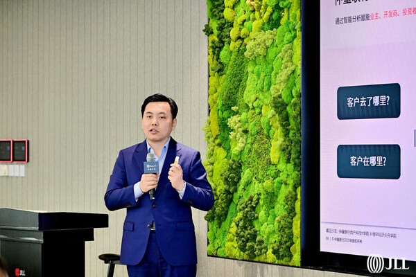 AI破局 資管升級 |