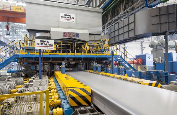 西馬克集團(tuán)鋁熱軋機(jī) 西馬克集團(tuán)鋁熱軋機(jī)