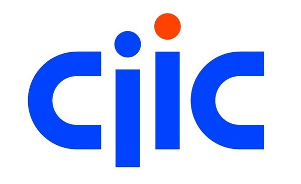 中智集團黨委副書記、董事、總經理王曉梅受邀出席2025世界人工智能大會暨人工智能全球治理高級別會議?AI女性菁英論壇并作主旨演講