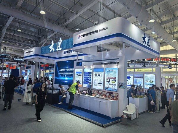 大連展團(tuán)展位