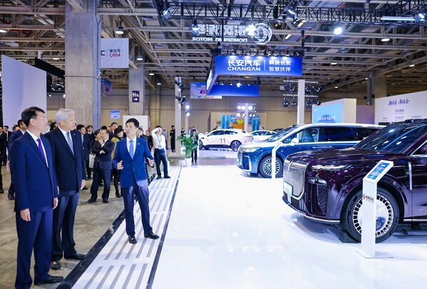 東風(fēng)汽車(chē)6款產(chǎn)品亮相澳門(mén)車(chē)展