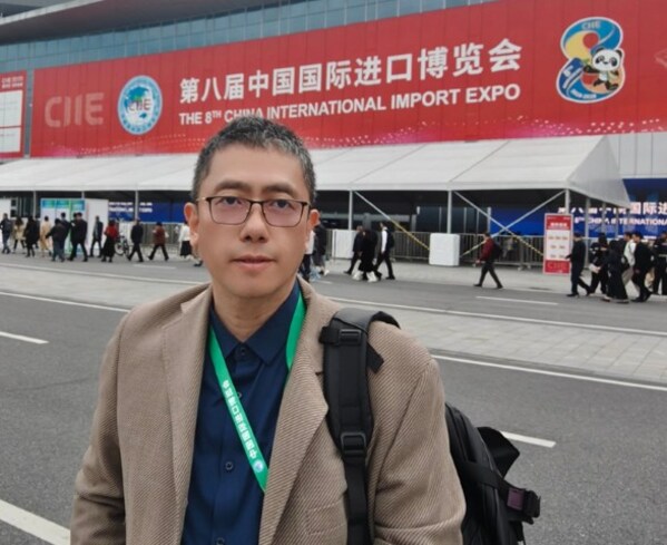 自動化網(wǎng)總經(jīng)理朱霆進博會考察軟硬協(xié)同與跨界融合新路徑，深入解讀自動化科技新趨勢