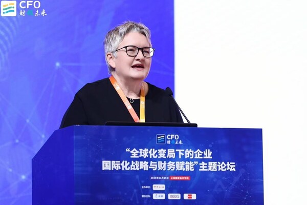 白容出席CFO 論壇