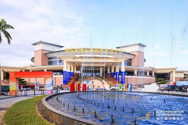 吉家寵物崔佳受邀出席2025新消費發(fā)展論壇 共話寵物產(chǎn)業(yè)高質(zhì)量發(fā)展新路徑