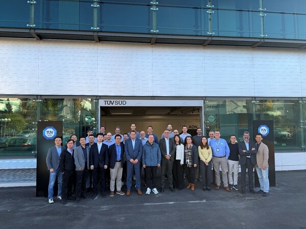 TÜV南德海外直接投資風(fēng)險控制論壇合照(西班牙站) TÜV南德海外直接投資風(fēng)險控制論壇合照(西班牙站)