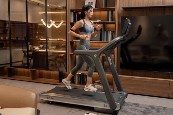 精練大會(huì)斬獲雙項(xiàng)大獎(jiǎng)，舒華體育以AI科技引領(lǐng)行業(yè)變革