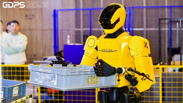 GDPS2025賽場直擊！開普勒大黃蜂助力華理斬獲搬運賽項桂冠