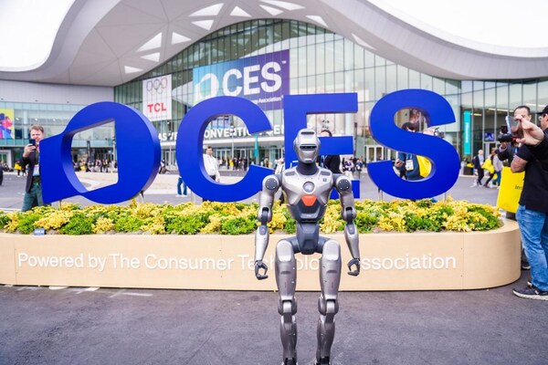 輕量級、高動態(tài)、全開放通用具身智能體PM01