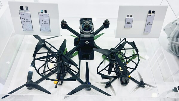 天能固態(tài)電池加碼無(wú)人機(jī)與機(jī)器人賽道