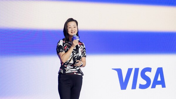 Visa全球高級(jí)副總裁、 大中華區(qū)總裁張文翊